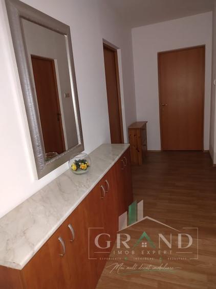 Casă individuală cu 3 camere cu Canalizare în Jucu de Mijloc