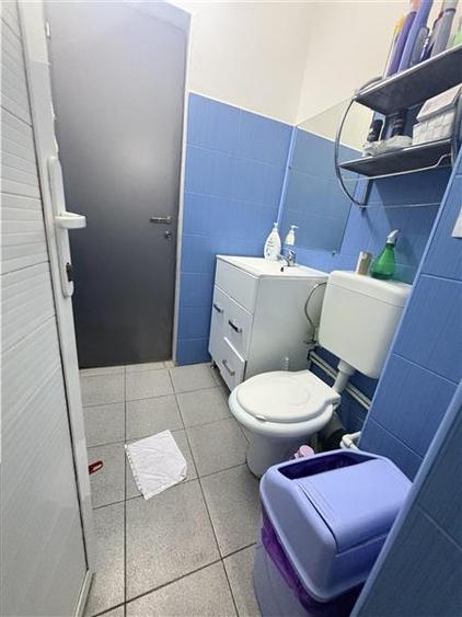 Birou, de 47 mp, în Casa de Cultură