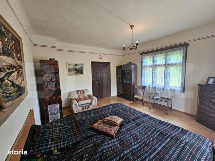 Casă cu 3 camere în Ocoliș