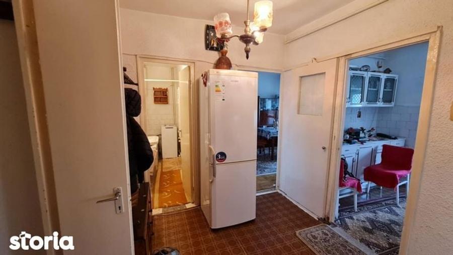 Apartamen 2 camere Lupeni - 1