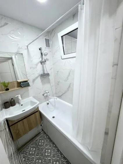 Garsonieră decomandată în Vlahuță