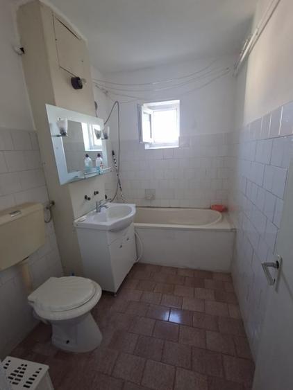 Apartament cu 2 camere decomandat în Brazda lui Novac