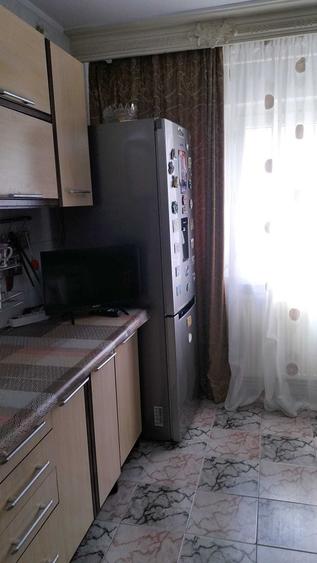 Apartament 4 camere decomandat HCC 90 mp2 2/4 centrala - 1