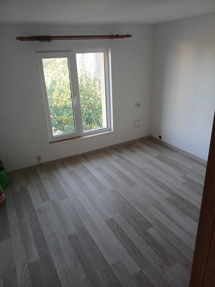 Casă cu 3 camere în Central