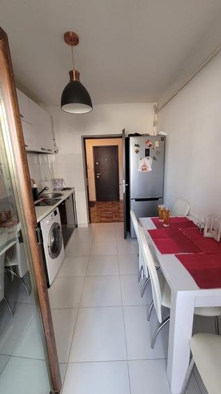 Apartament cu 2 camere decomandat în Valea Lupului