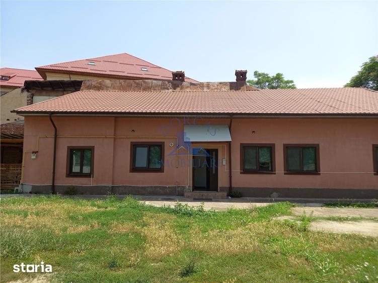 Casă cu 4 camere cu Teren 972 Mp în Central