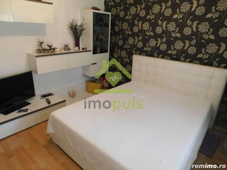 Apartament cu 3 camere decomandat în Steaua