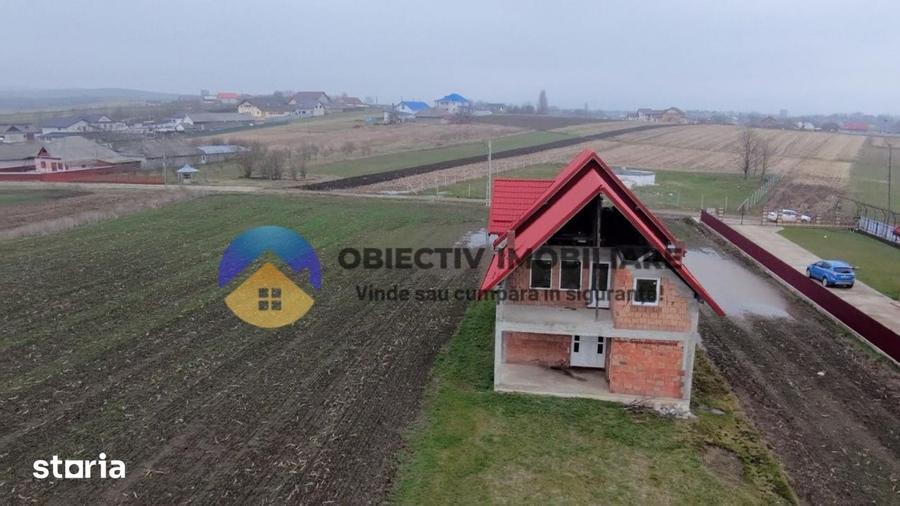Casa + teren 1800 mp comuna Grumaze?ti, judet Neamt - 1