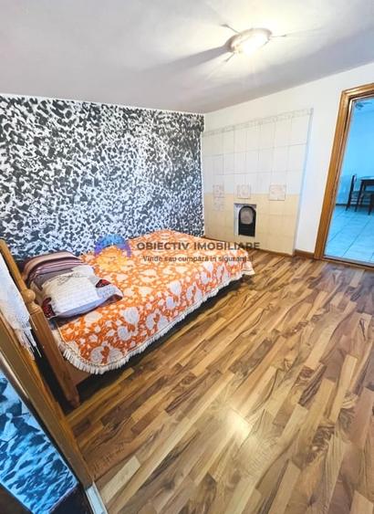 Casă cu 5 camere cu Teren 4262 Mp în Borlești