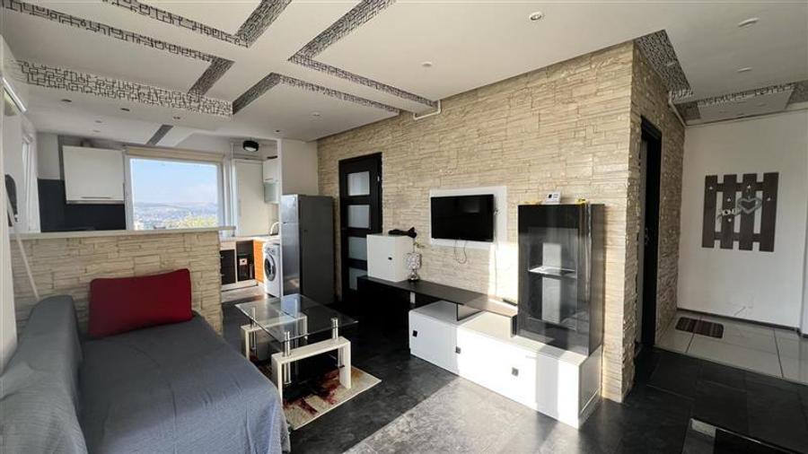 Apartament cu 2 camere circular, mobilat în Zorilor