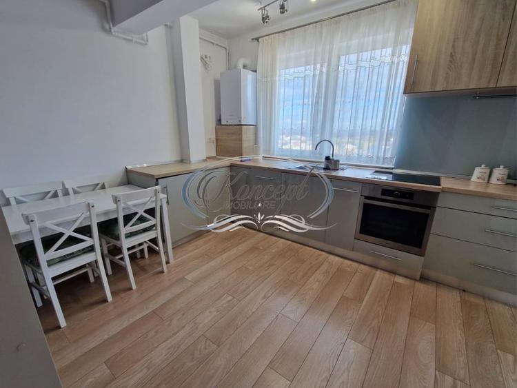 Apartament cu 2 camere semidecomandat, mobilat în Bună Ziua
