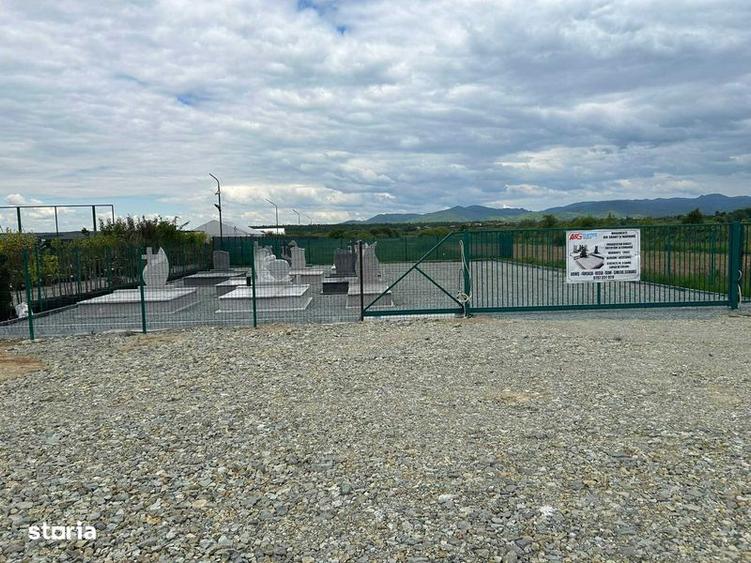 Teren de 2810 mp, în Recea