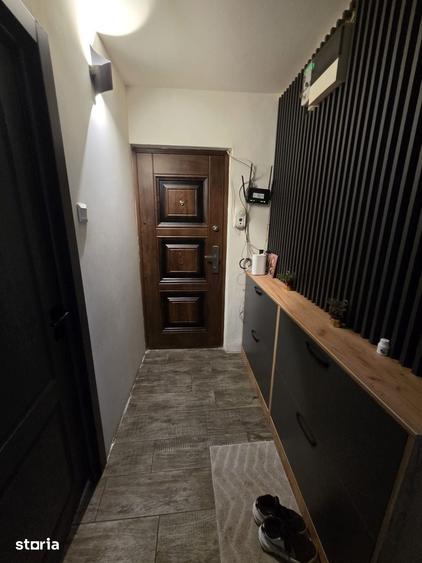 Apartament cu 3 camere în Prundu