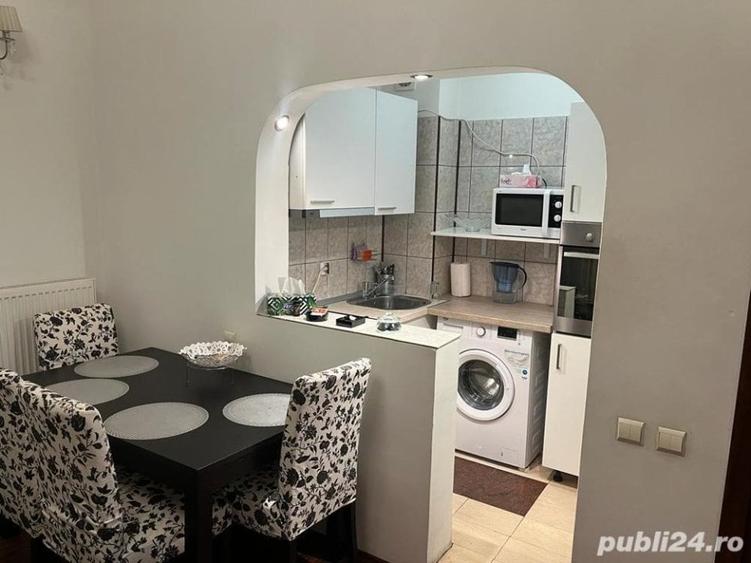 Apartament cu 2 camere semidecomandat în Universitate