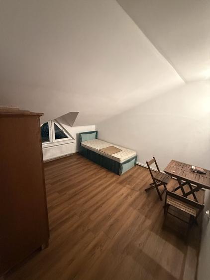 Apartament cu 4 camere decomandat în Valea Lupului