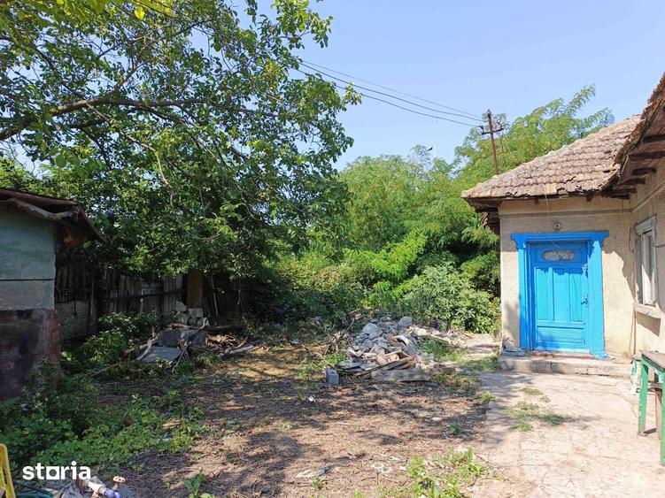 Casă cu 4 camere cu Teren 300 Mp în Inel II