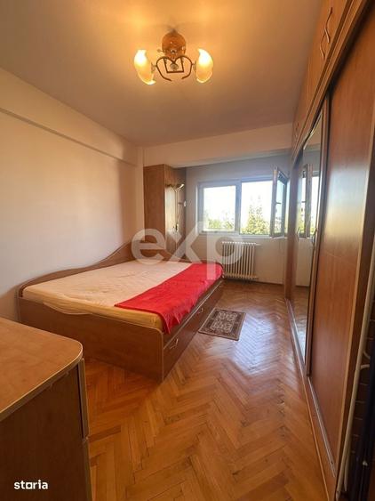 Apartament cu 3 camere semidecomandat în Kogălniceanu
