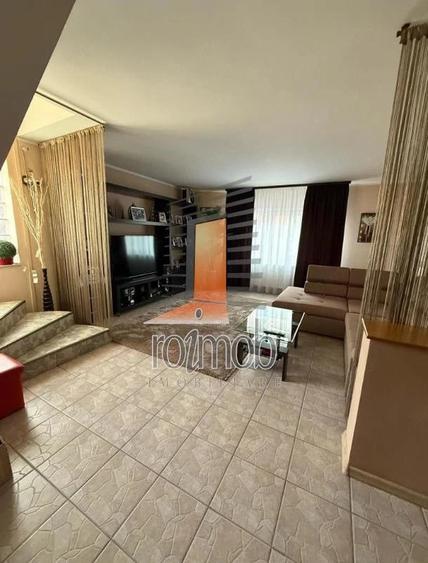 Apartament cu 6 camere în Aviației