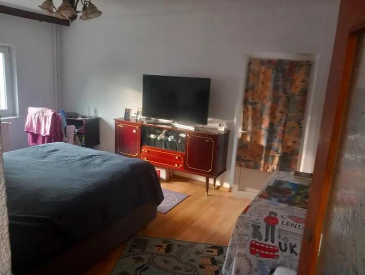Apartament cu 2 camere decomandat în Răcădău