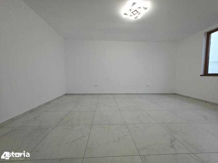 Casă cu 4 camere cu Teren 726 Mp în Fântânele