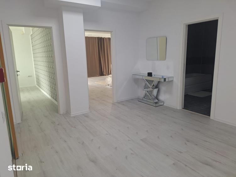 Spațiu comercial, de 165 mp, în Drumul Taberei