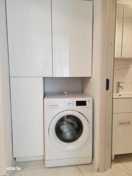 Apartament cu 2 camere semidecomandat în Berceni