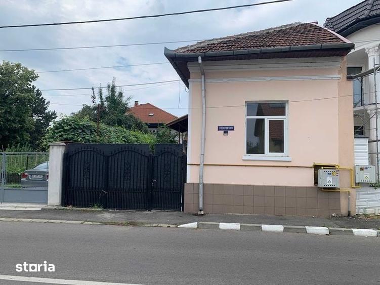 Casă cu 4 camere cu Teren 170 Mp în Central