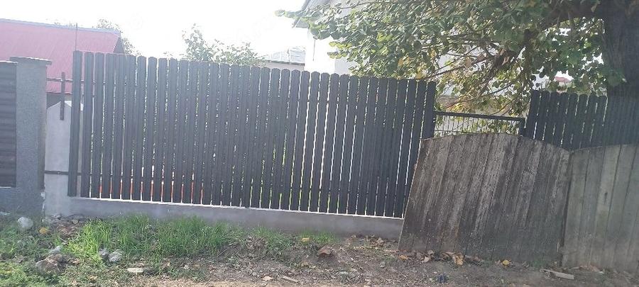 Casă cu Teren 450 Mp în Breazu