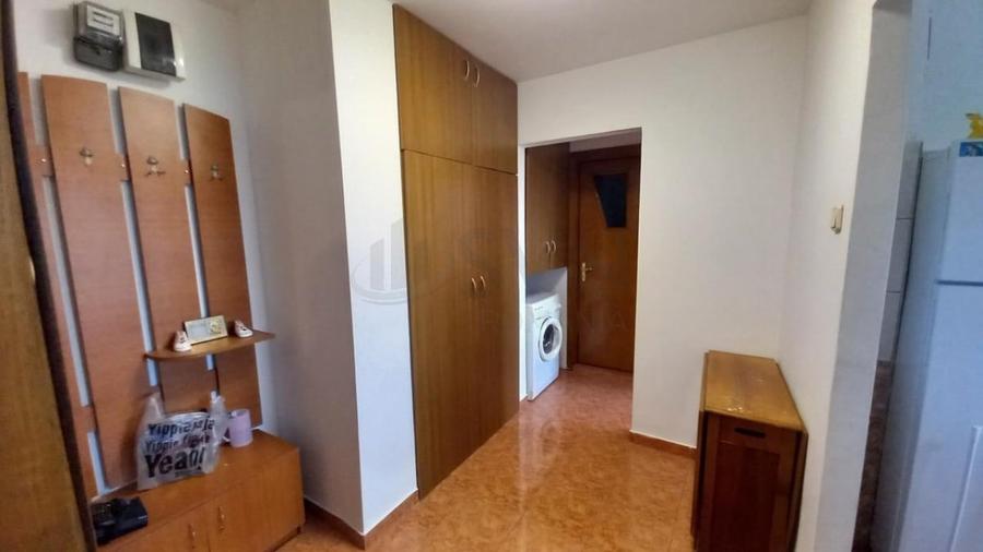 Apartament cu 2 camere decomandat, mobilat în Băneasa