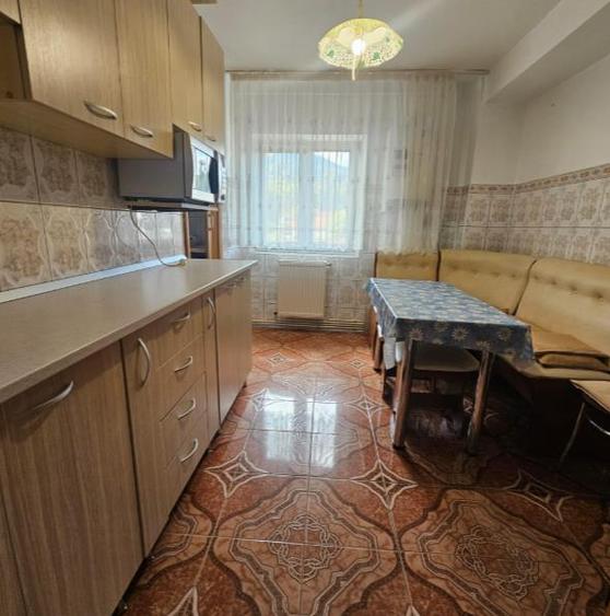 Exclusiv! Inchiriere apartament 3 camere decomandat , 2 bai, 2 balcoane,  Noua- - 3