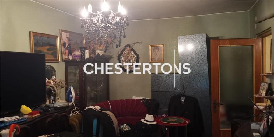 Apartament cu 3 camere decomandat în Tineretului