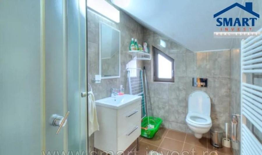 Casă individuală cu 4 camere cu Canalizare în Dobroești