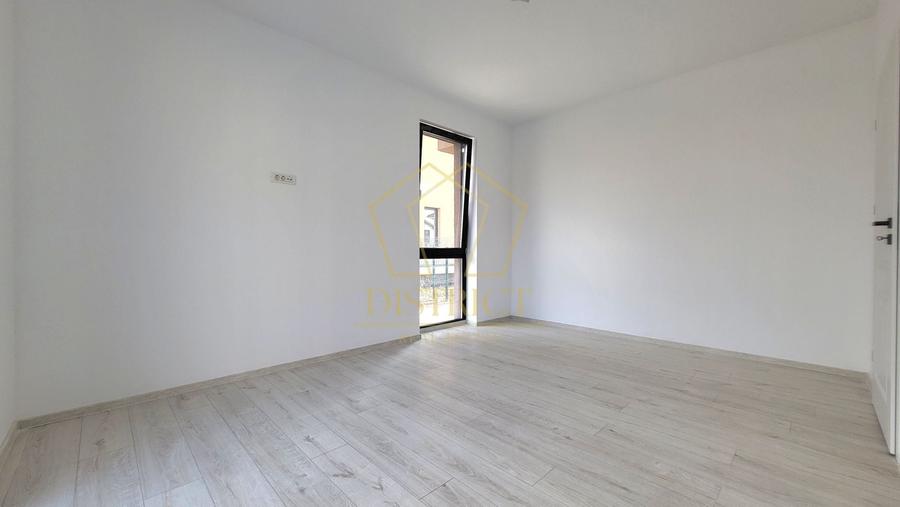 Apartament cu 2 camere semidecomandat în Giroc