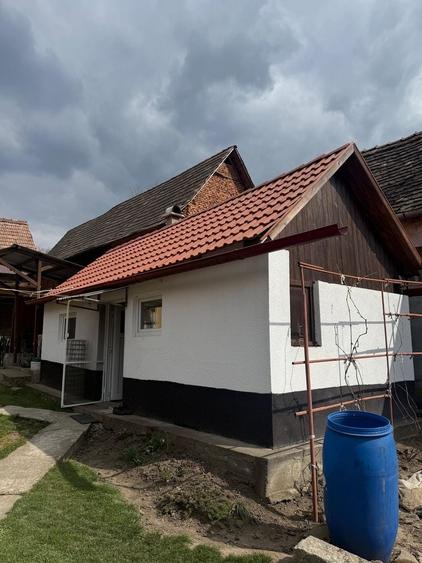 Casă cu 3 camere în Vețca