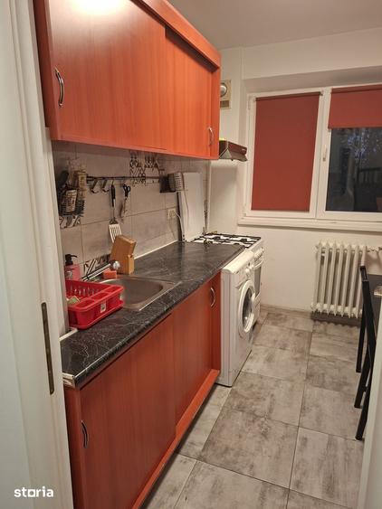 Apartament cu 2 camere decomandat în Valea Ialomiței