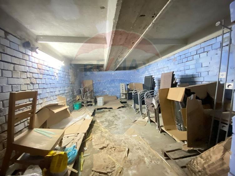 Spațiu comercial, de 236 mp, în Central