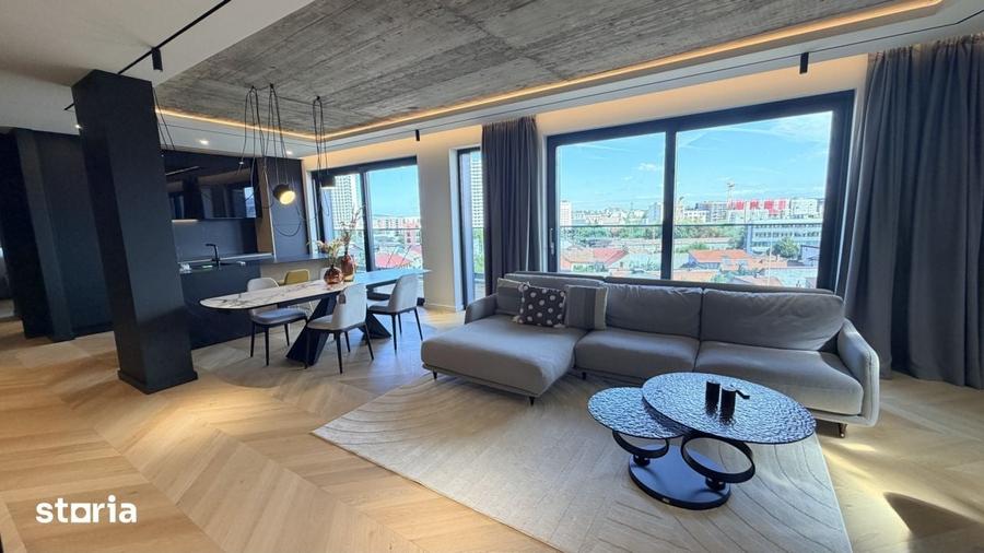 Apartament cu 4 camere în Central