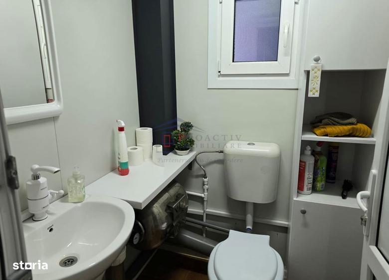 Spațiu comercial, de 180 mp, în Șcheia