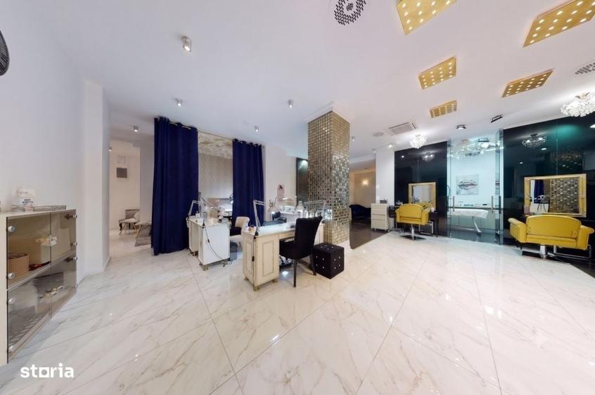 Spațiu comercial, de 247 mp, în Central