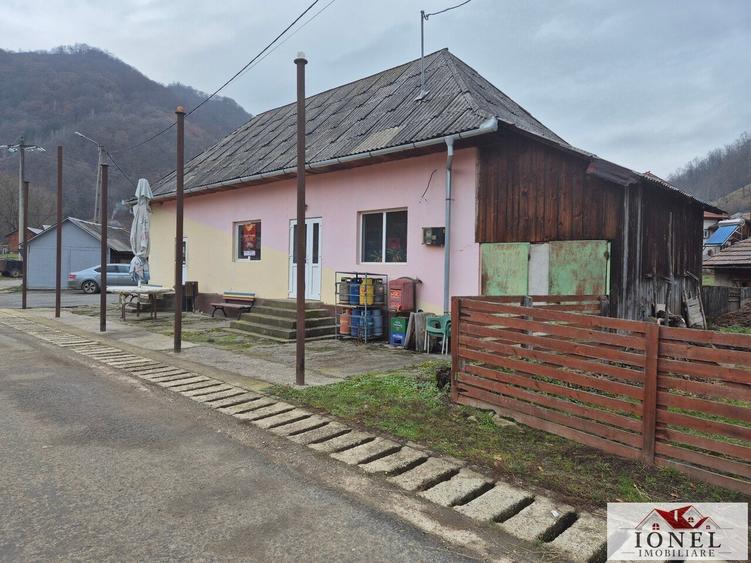 Casă individuală cu 3 camere cu Teren 296 Mp în Trâmpoiele