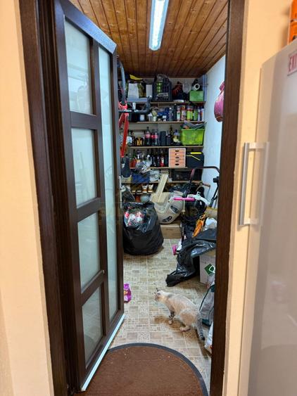 Duplex cu 4 camere cu Canalizare în Central