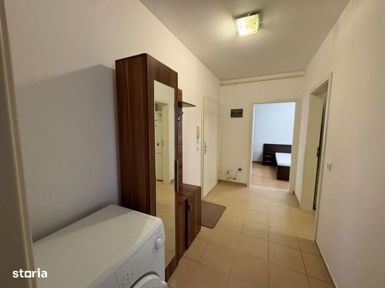 Apartament cu 2 camere decomandat în Avantgarden