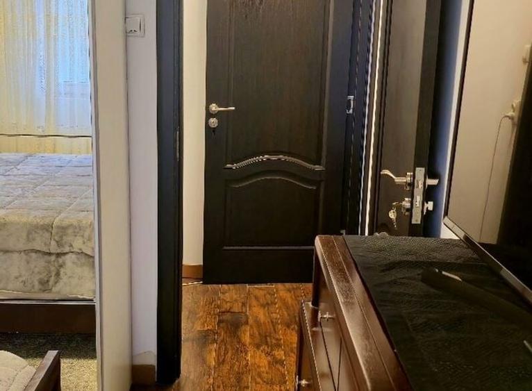 Apartament cu 2 camere semidecomandat, mobilat în Sebastian