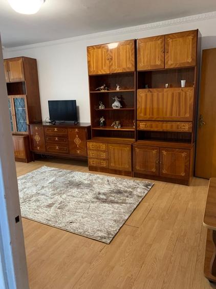Apartament cu 2 camere decomandat în Pantelimon