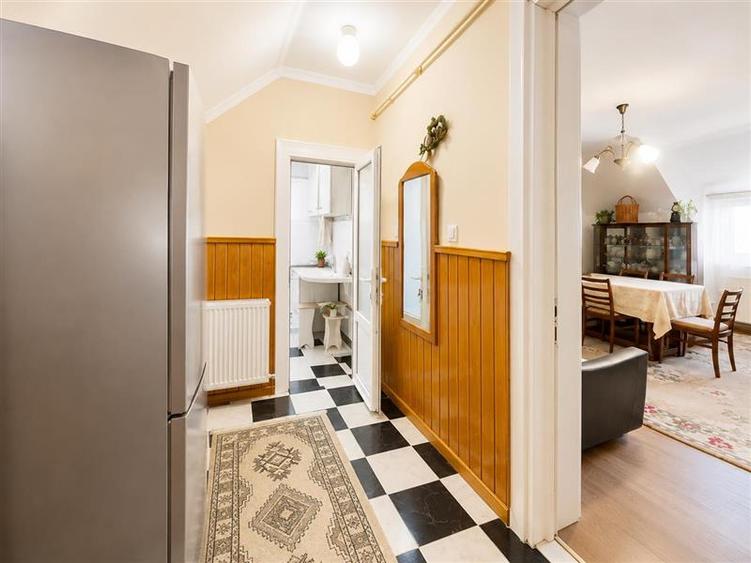 Apartament cu 2 camere nedecomandat în Exterior Est