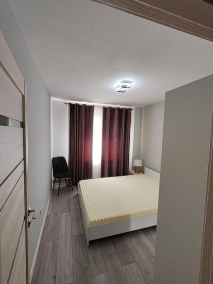 Inchiriez Apartament modern, 2 camere, zona Vlaicu-Lebada - 14