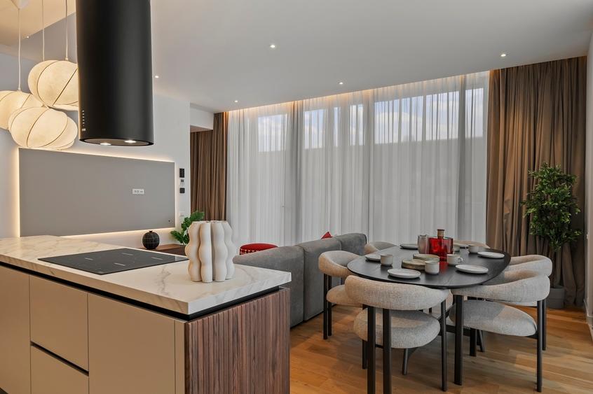 Apartament cu 4 camere semidecomandat, mobilat în Cotroceni