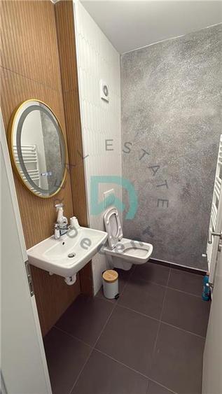 Apartament cu 3 camere decomandat în Avantgarden