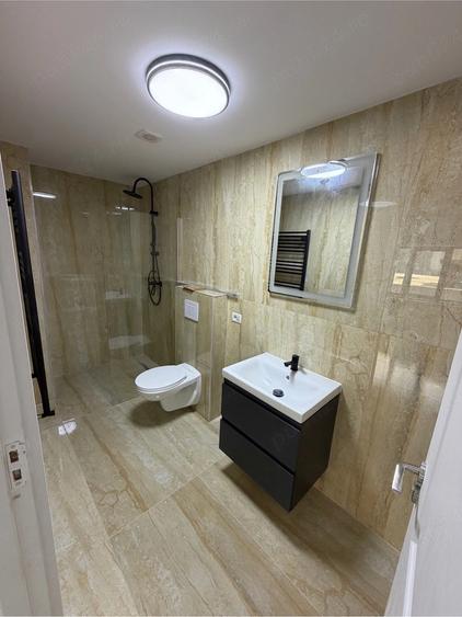 Apartament cu 2 camere decomandat în Ițcani