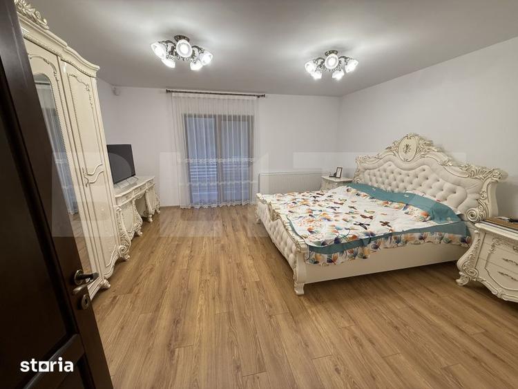 Casă cu 6 camere cu Teren 3173 Mp în Central